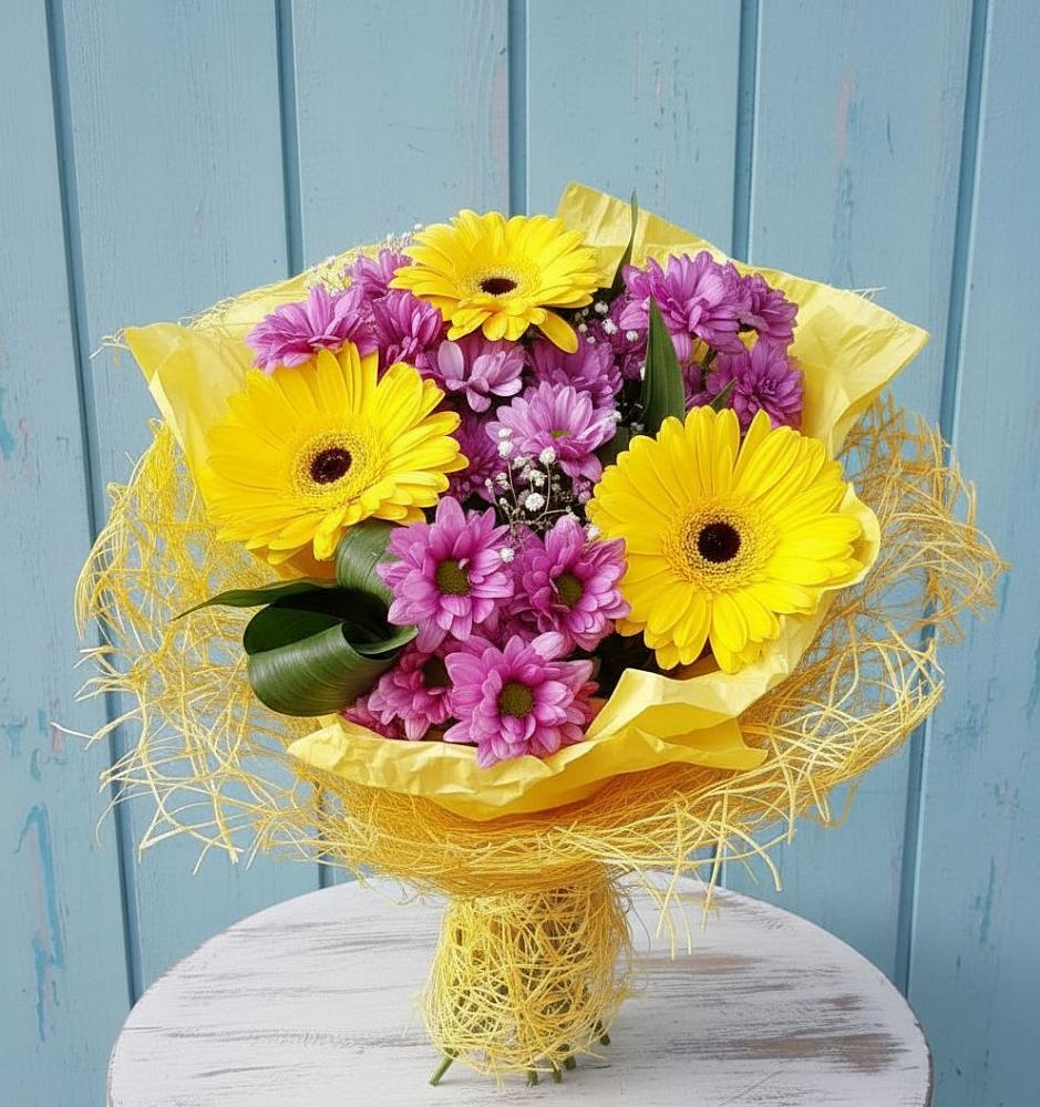 Букет цветов из: Хризантемы и Герберы в Урмарах