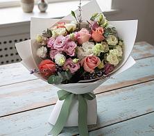 Букет цветов из:  Розы, Лизиантусы и Гвоздики #REPLACE_PRED# Урмарах