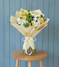 Букет цветов из:  Хризантемы и Розы в Урмарах