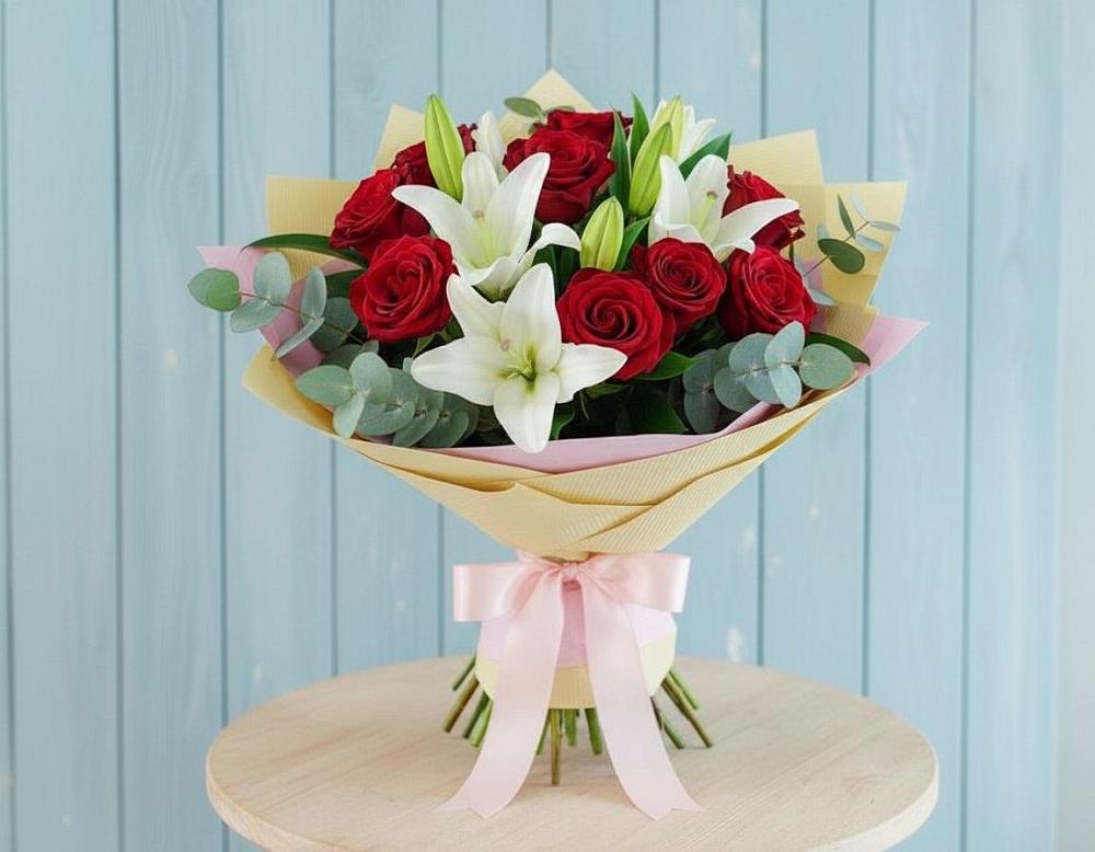 Букет цветов из: Лилии и Розы в Урмарах